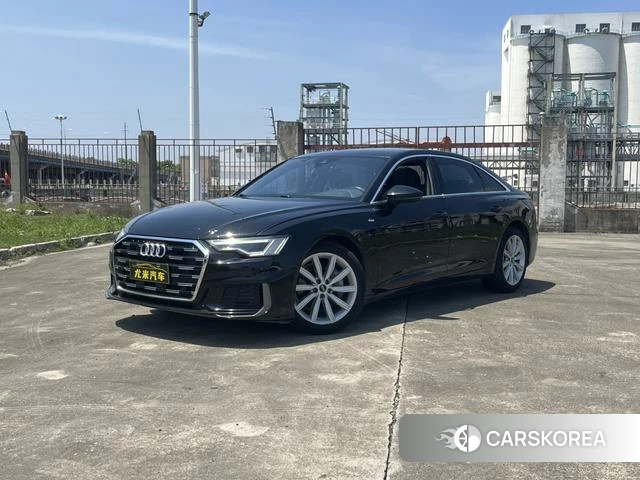 Audi A6L 2022 Черный из Китая, фото 2