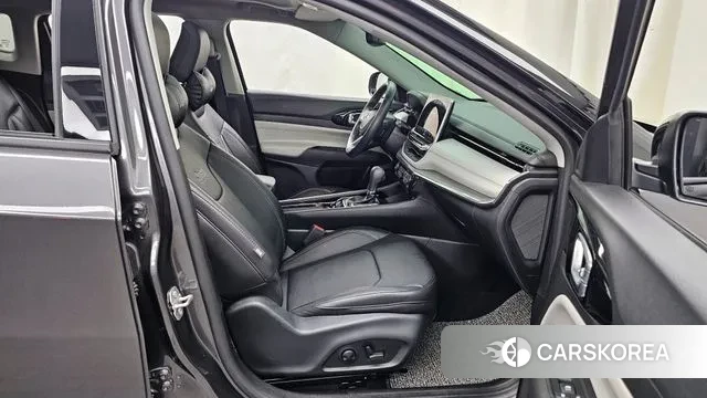 Jeep Compass 2nd Generation 2022 Серый из Кореи, фото 2