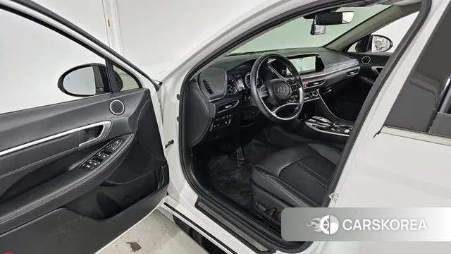 Hyundai Sonata (DN8) 2022 Белый из Кореи, фото 2