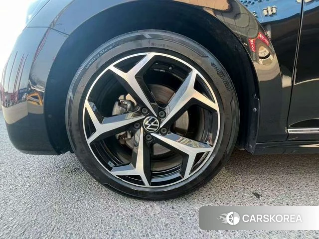 Volkswagen Passat 2024 Черный из Китая, фото 2