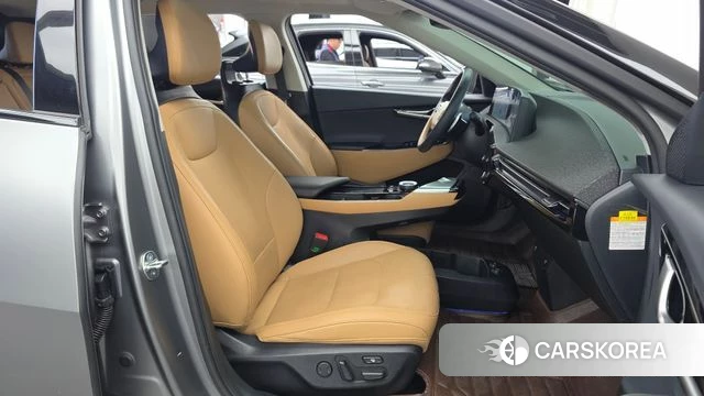 Kia EV6 2023 Серый из Кореи, фото 2