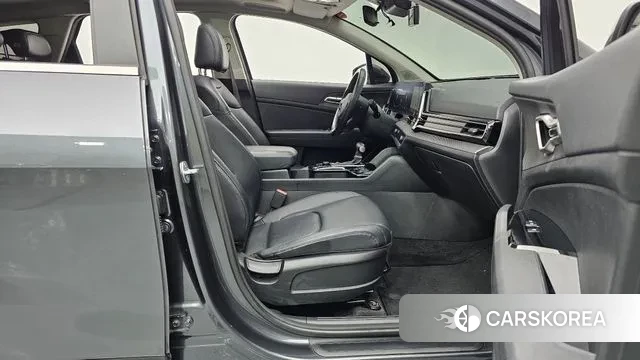 Kia Sportage 5th Generation 2021 Серый из Кореи, фото 2