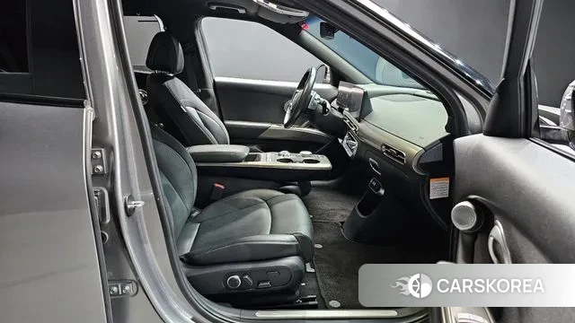 Genesis GV60 2022 Серебристо-серый из Кореи, фото 2