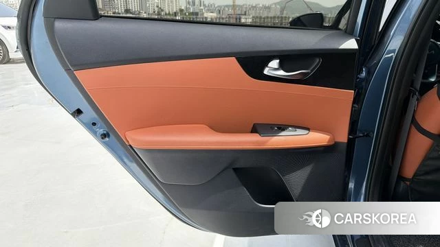 Kia The New K3 2nd generation 2022 Синий из Кореи, фото 2