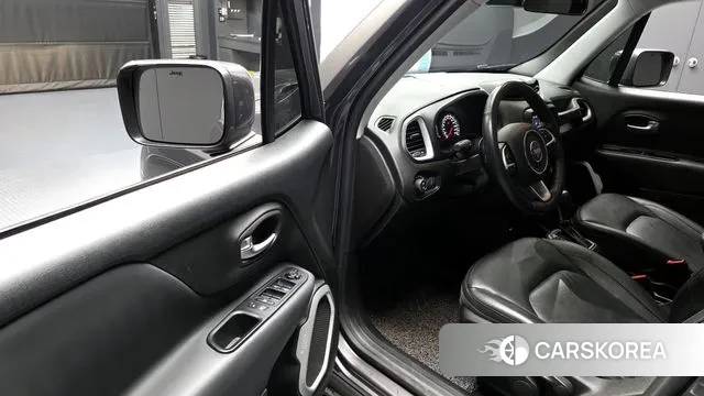 Jeep Renegade 2018 Серый из Кореи, фото 2