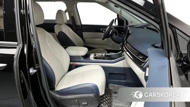 Kia The New Carnival 4th Generation 2024 Черный из Кореи, фото 2