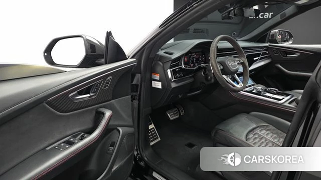 Audi RSQ8 (4M) 2023 Черный из Кореи, фото 2