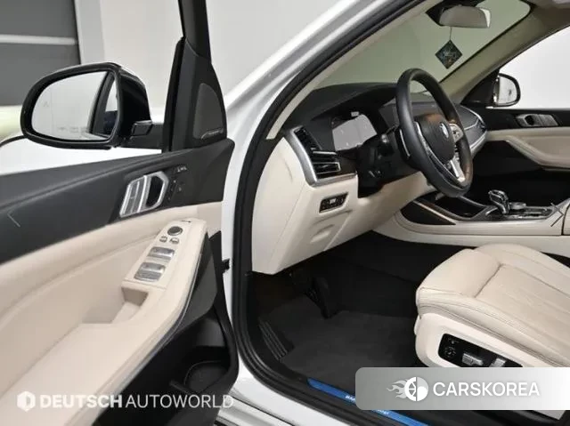 BMW X7 (G07) 2020 Белый из Кореи, фото 2