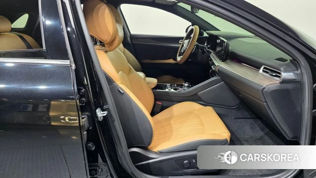 Kia K5 3rd generation 2021 Черный из Кореи, фото 2