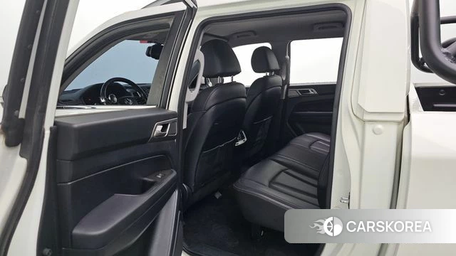 Ssangyong Rexton Sports 2019 Белый из Кореи, фото 2