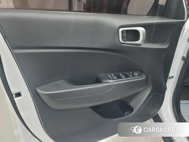 Hyundai Venue 2020 Белый из Кореи, фото 2