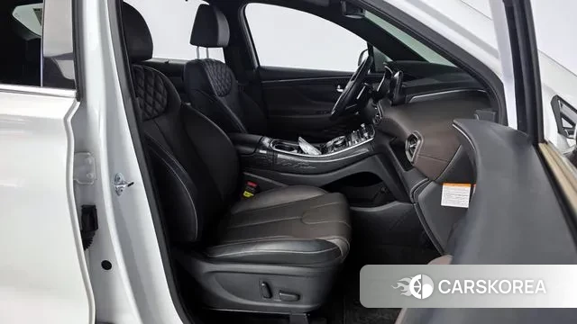 Hyundai The New Santa Fe 2023 Белый из Кореи, фото 2