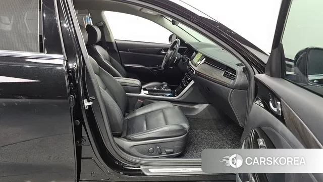 Kia K7 Premier 2019 Черный из Кореи, фото 2