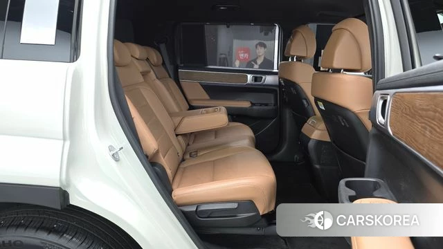 Hyundai Santa Fe (MX5) 2025 Жемчужный цвет из Кореи, фото 2