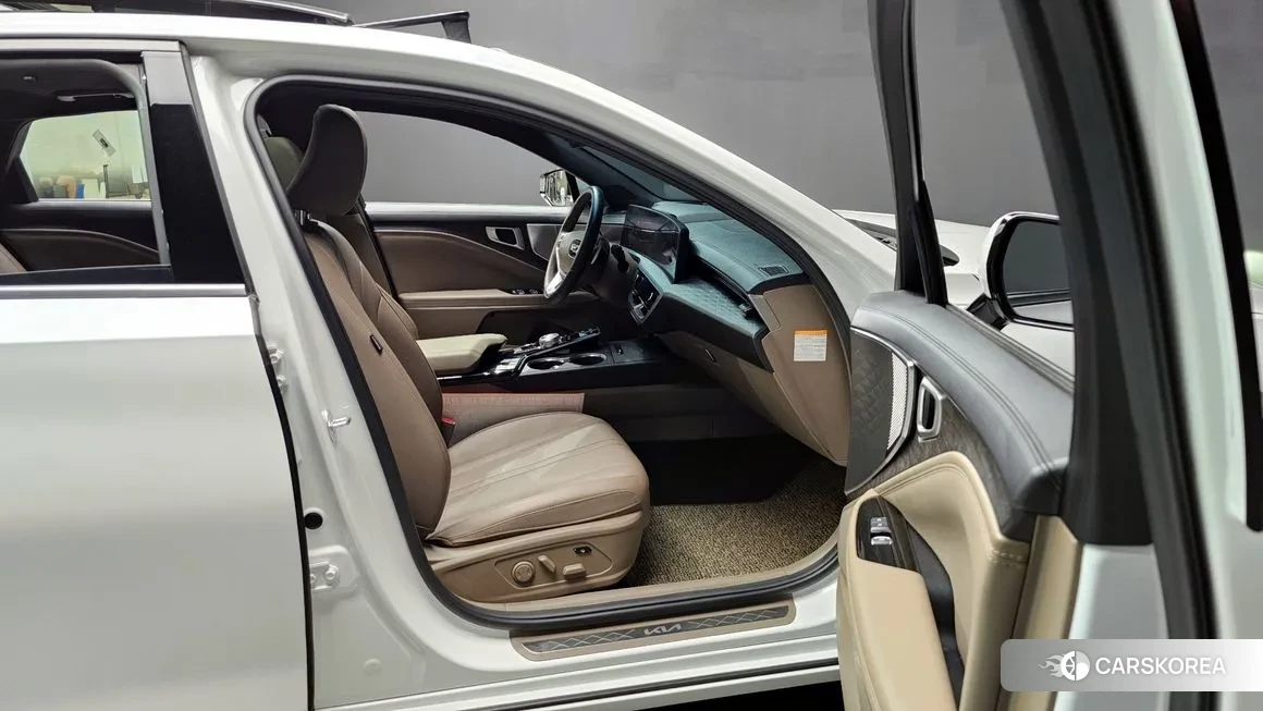 Kia K8 Hybrid 2023 Белый из Кореи, фото 2