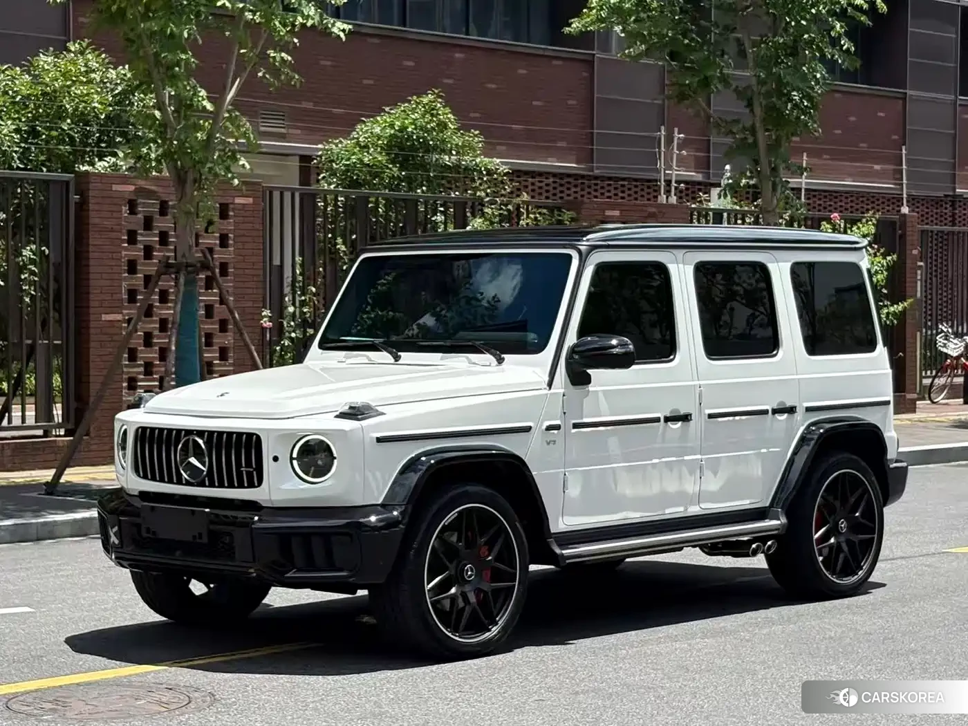 Mercedes-Benz G-Class 2023 Белый из Китая, фото 2