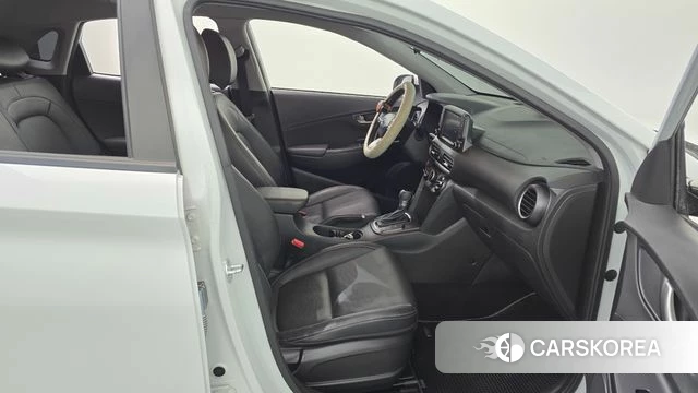 Hyundai Kona 2018 Белый из Кореи, фото 2