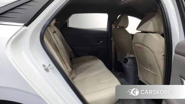 Hyundai Avante (CN7) 2022 Белый из Кореи, фото 2