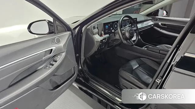 Hyundai Sonata D Edge Hybrid (DN8) 2023 Черный из Кореи, фото 2