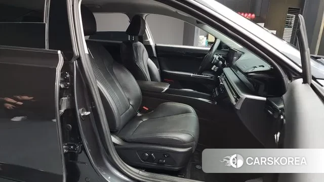 Hyundai Grandeur (GN7) 2023 Серый из Кореи, фото 2