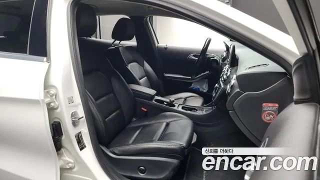 Mercedes-Benz GLA-Class X156 2019 Белый из Кореи, фото 2