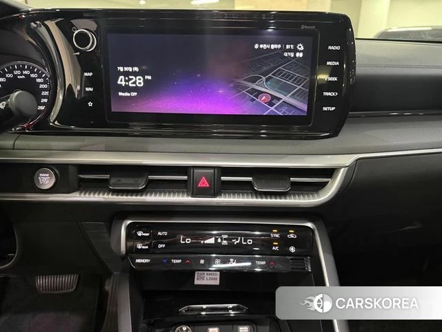 Kia K5 3rd generation 2023 Белый из Кореи, фото 2