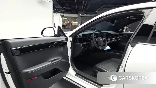 Hyundai Grandeur Hybrid (GN7) 2024 Белый из Кореи, фото 2