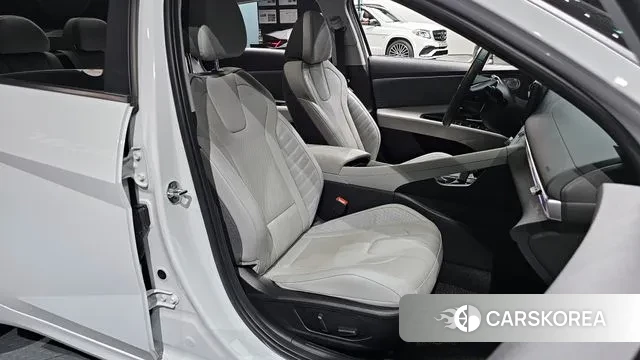 Hyundai Avante (CN7) 2022 Белый из Кореи, фото 2