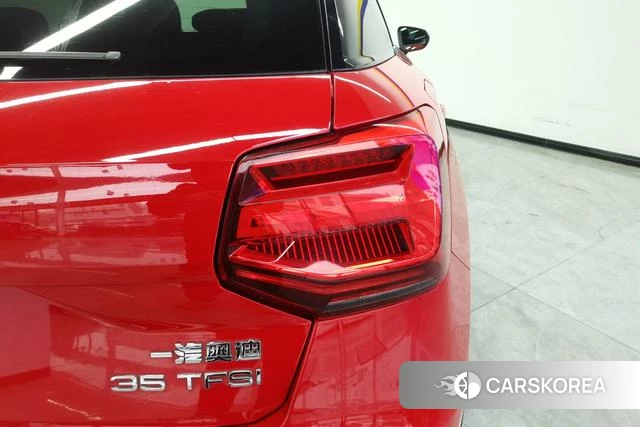 Audi Q2L 2021 Красный из Китая, фото 2