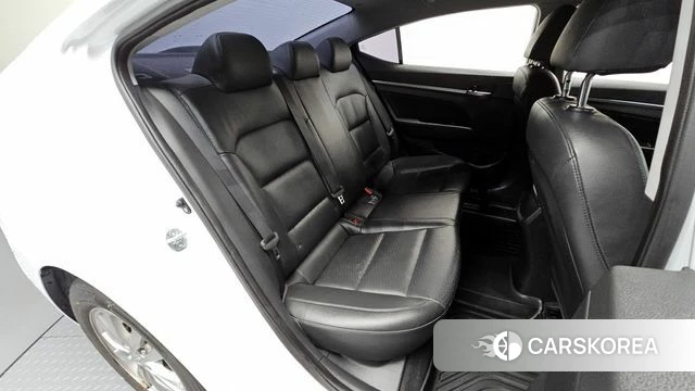 Hyundai The New Avante AD 2018 Белый из Кореи, фото 2