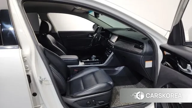 Kia K7 Premier Hybrid 2021 Белый из Кореи, фото 2