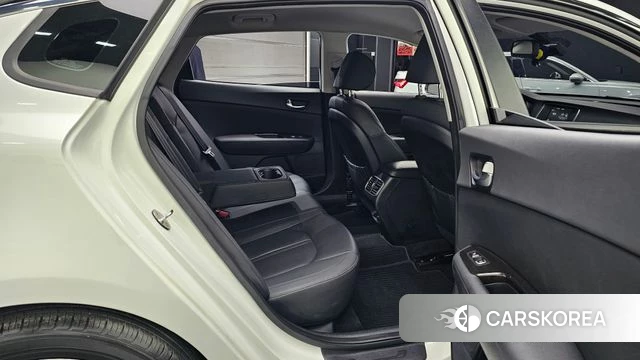 Kia The New K5 2nd generation 2018 Белый из Кореи, фото 2