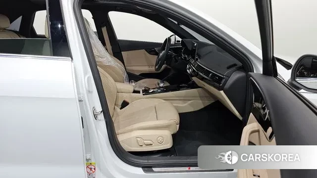 Audi A4 (B9) 2021 Белый из Кореи, фото 2