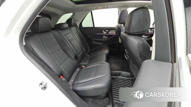 Mercedes-Benz GLE-Class W167 2023 Белый из Кореи, фото 2