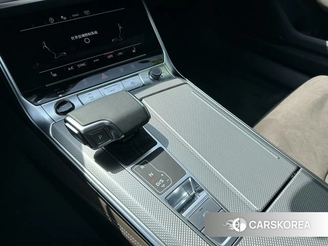 Audi A7L 2023 Черный из Китая, фото 2