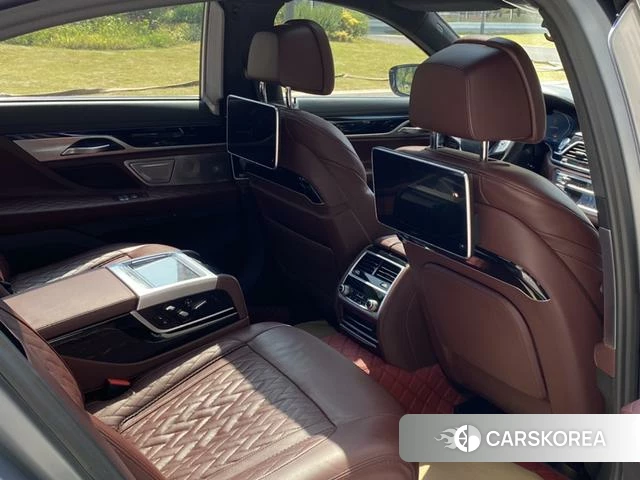 BMW 7 series 2021 Другой из Китая, фото 2