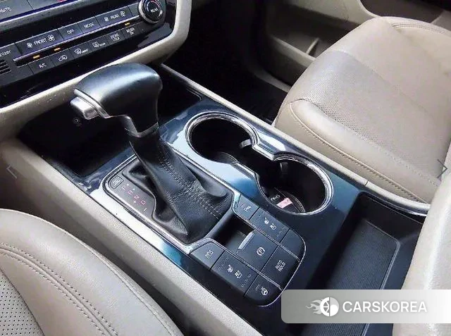 Kia The New Carnival 2018 Белый из Кореи, фото 2