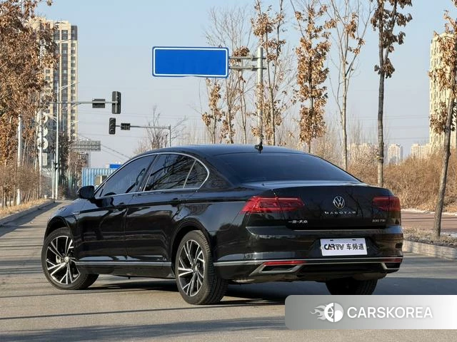 Volkswagen Magotan 2022 Черный из Китая, фото 2