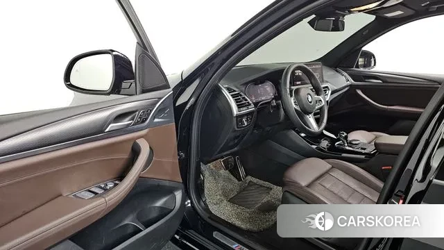 BMW X3 (G01) 2022 Черный из Кореи, фото 2