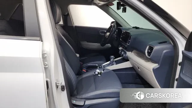 Hyundai Venue 2022 Белый из Кореи, фото 2