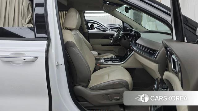 Kia Carnival 4th generation 2021 Белый из Кореи, фото 2