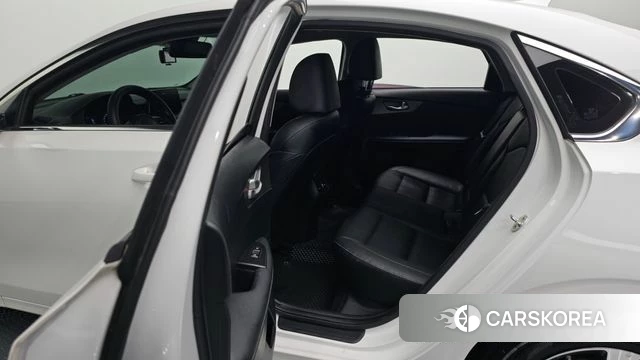 Kia Come New K3 2018 Белый из Кореи, фото 2