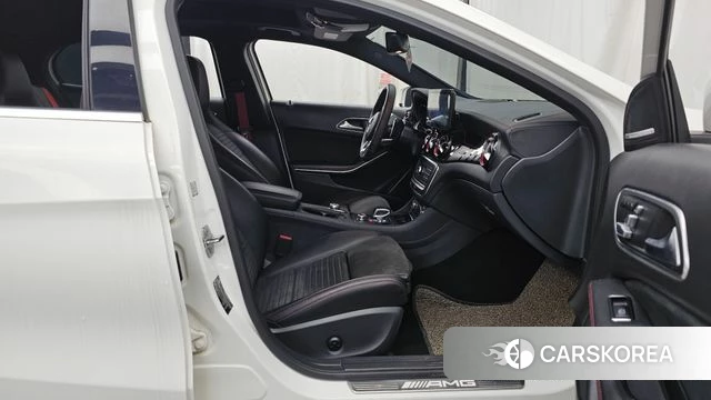 Mercedes-Benz GLA-Class X156 2019 Белый из Кореи, фото 2