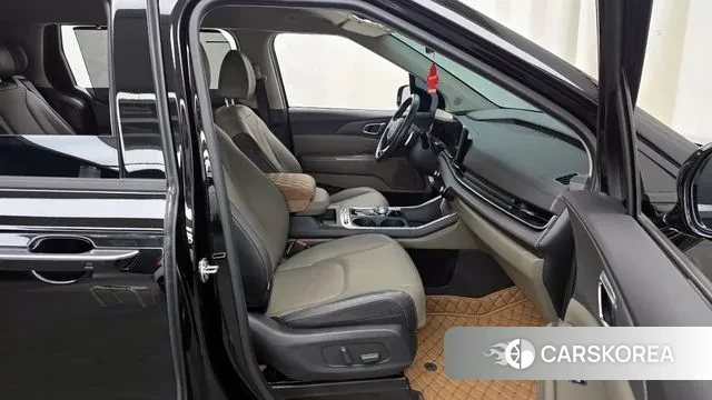 Kia The New Carnival 4th Generation 2024 Черный из Кореи, фото 2