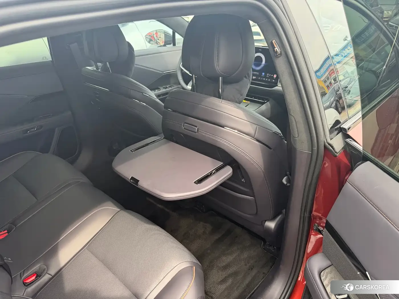 Toyota Platinum Wisdom 7 2026 Red/purple из Китая, фото 2