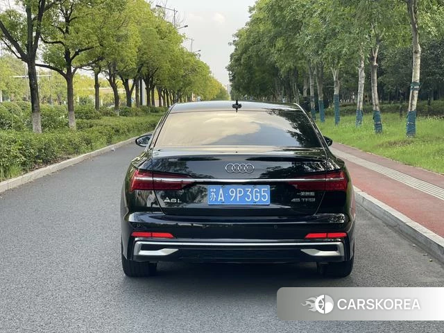 Audi A6L 2023 Черный из Китая, фото 2