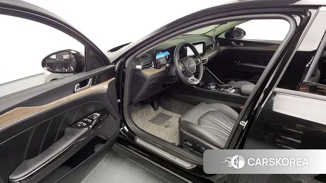 Kia K5 Hybrid 3rd Generation 2023 Черный из Кореи, фото 2