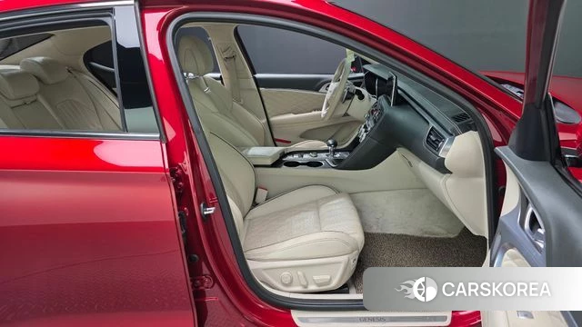 Genesis G70 2019 Красный из Кореи, фото 2