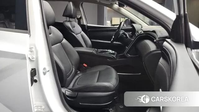 Hyundai Tucson (NX4) 2022 Белый из Кореи, фото 2