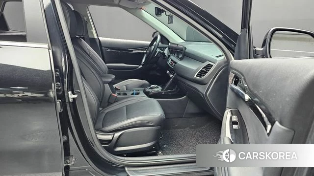 Kia The New Seltos 2023 Черный из Кореи, фото 2